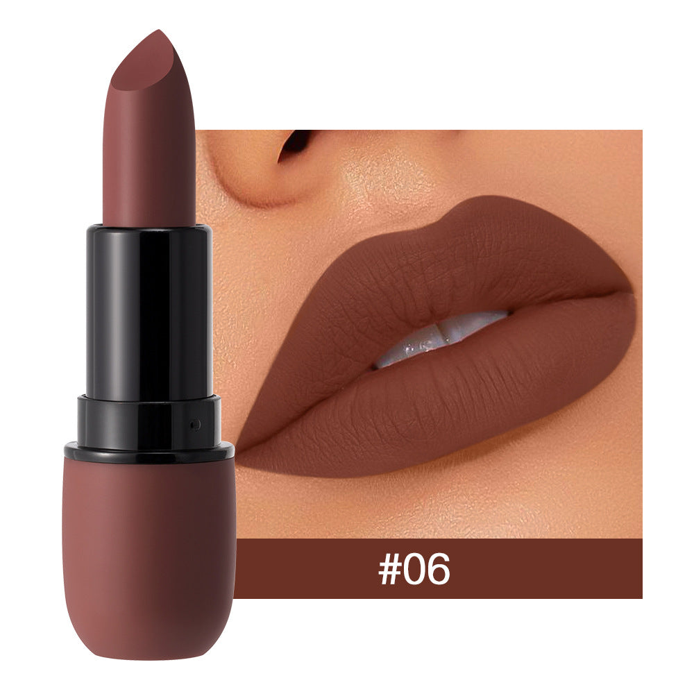 Samtiger matter Lippenstift