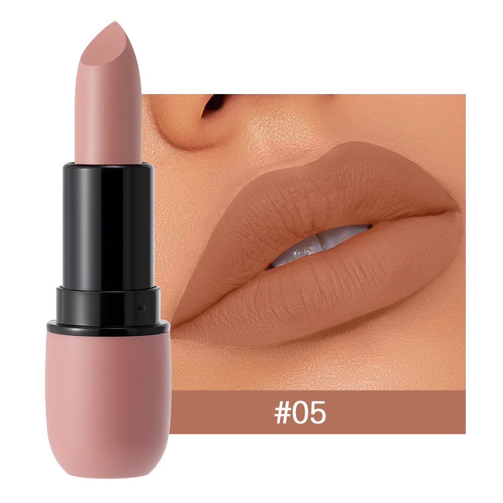 Samtiger matter Lippenstift