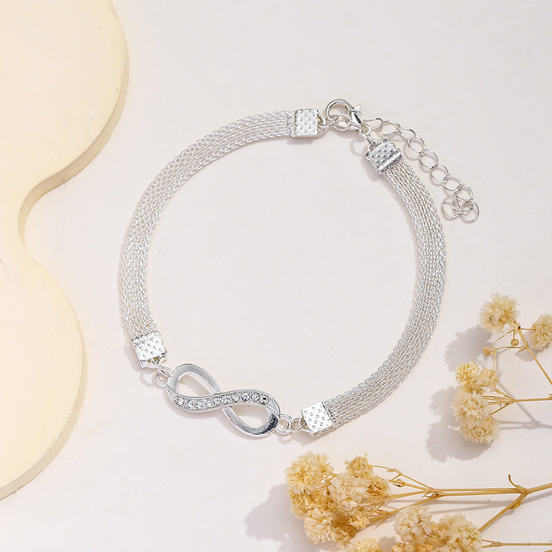 Pulsera de aleación con número de la suerte y detalles de diamantes